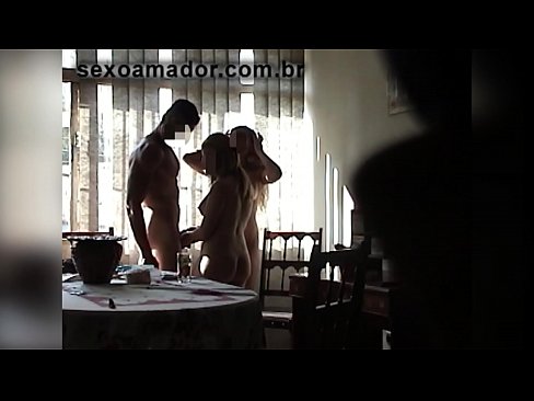 ❤️ Seks arkadaşlar dev bir adam ve onunla bir üçlü davet ☑ Seks tr.sexvideosex.top ❌